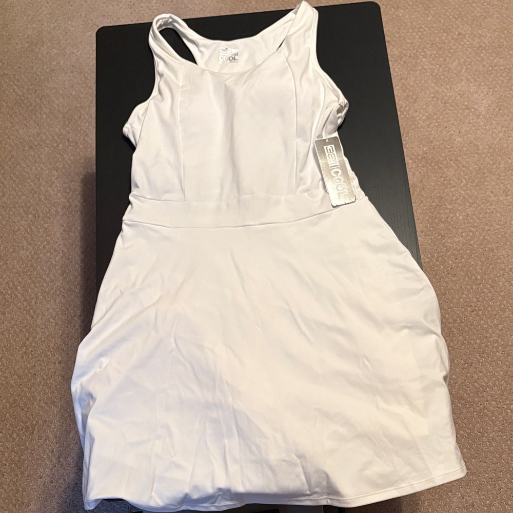 32 Degrees White Tank Athletic Dress - Size M